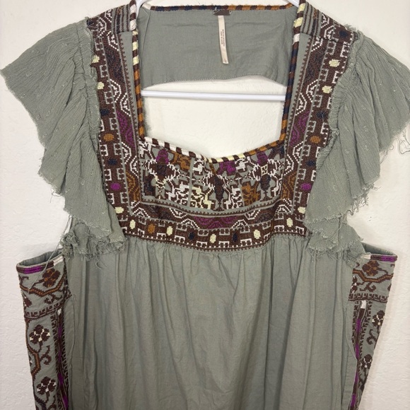 Free People Day Glow Embroidered Mini Dress in Spanish Moss combo size large - Picture 11 of 15